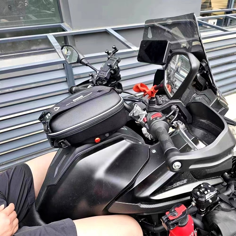 VOGE DS525X 퀵 릴리스 탱크백 도난 방지 잠금 - Motorcycle Tank Bag Magnetic Quick Release 리뷰 및 가격